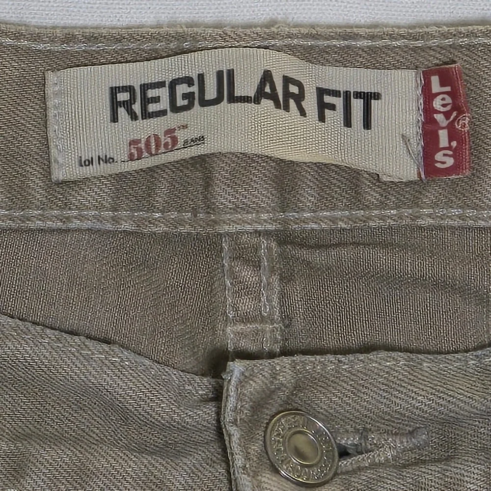 Levis 505 Regular Fit Jeans Mens 36x32 Tan Khaki Straight Leg Cotton Denim Pants
